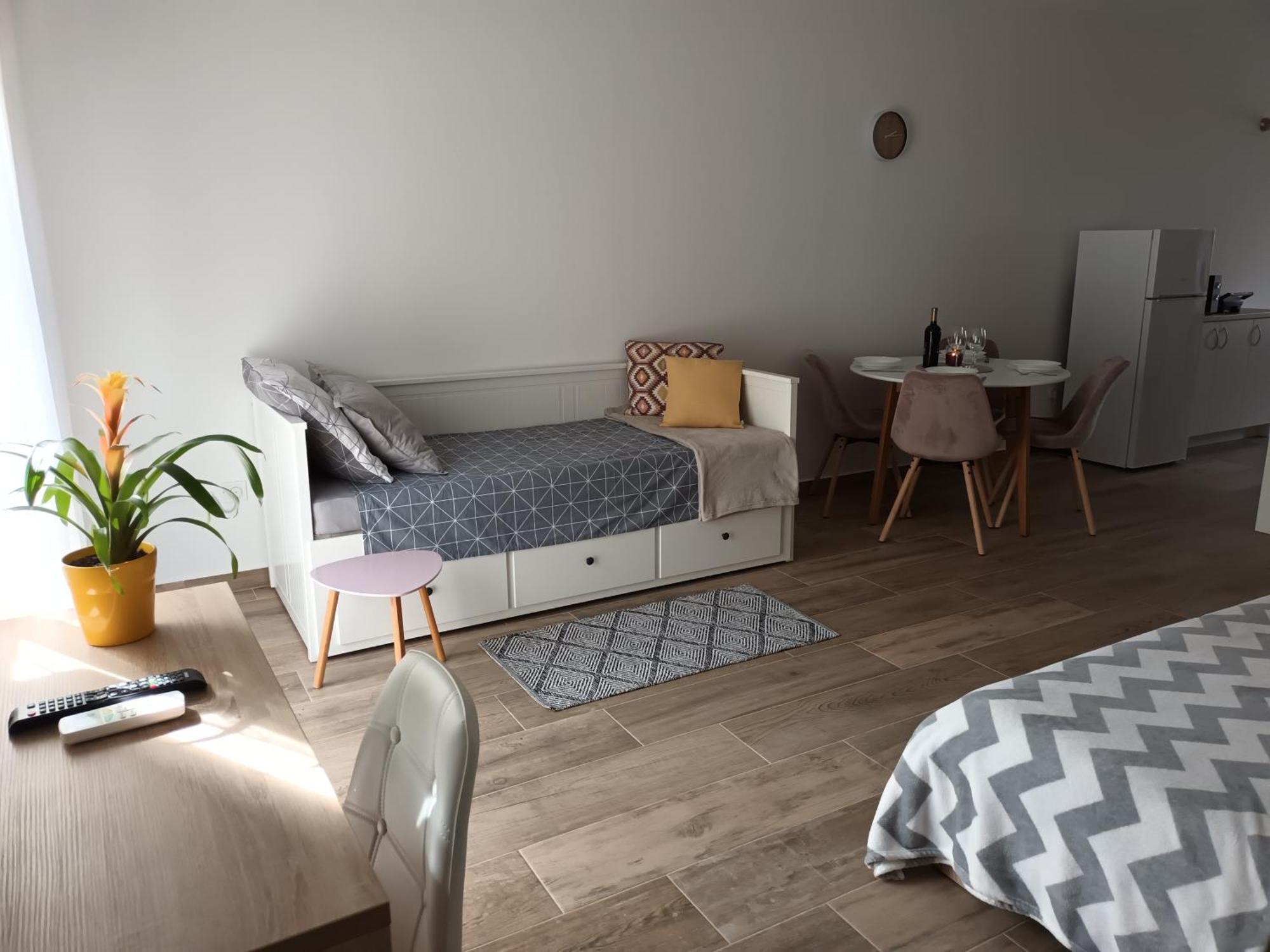 Studio Apartman Dori Пула Экстерьер фото